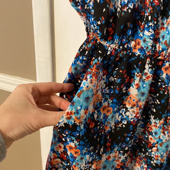 Design lab black multi color print romper - Picture 6 of 7